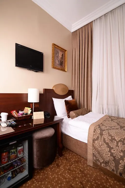 ***  Nobel Hotel Istambul Turquia